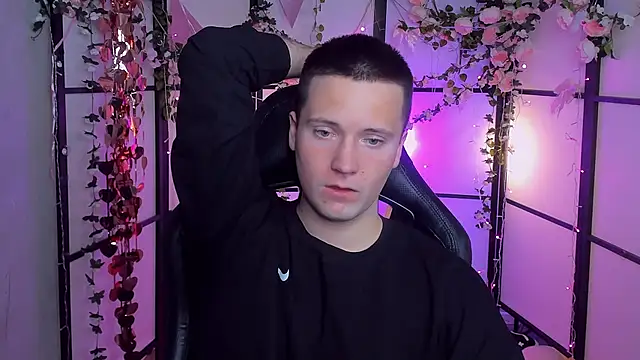 ZackVibe online show from April 13, 2026, 5:35 am