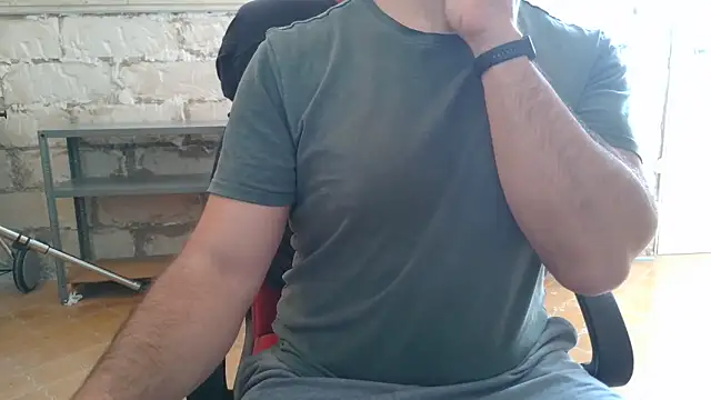 Snapshot of brunosso85ita chatting on April 18, 2026, 1:15 pm brunosso85ita online show from April 18, 2026, 1:15 pm