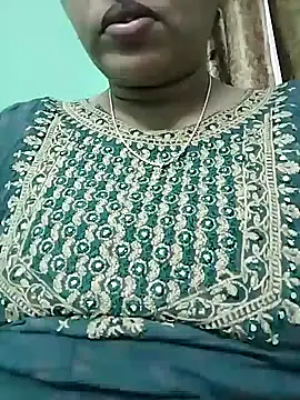 Snapshot of Monika_telugu_queen chatting on April 27, 2026, 9:02 pm Monika telugu queen online show from April 27, 2026, 9:02 pm