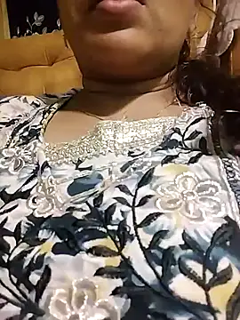 Snapshot of Monika_telugu_queen chatting on May 19, 2026, 8:15 pm Monika telugu queen online show from May 19, 2026, 8:15 pm