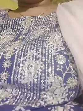 Snapshot of Monika_telugu_queen chatting on June 25, 2026, 7:18 pm Monika telugu queen online show from June 25, 2026, 7:18 pm