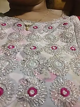 Snapshot of Monika_telugu_queen chatting on July 23, 2026, 4:05 pm Monika telugu queen online show from July 23, 2026, 4:05 pm