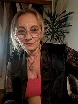 Snapshot of Blond_lady_czech chatting on April 18, 2026, 7:58 pm Blond lady czech online show from April 18, 2026, 7:58 pm