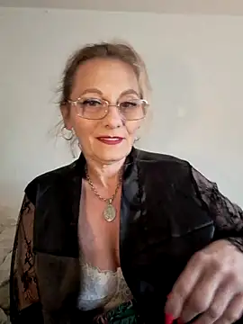 Snapshot of Blond_lady_czech chatting on April 21, 2026, 12:44 pm Blond lady czech online show from April 21, 2026, 12:44 pm