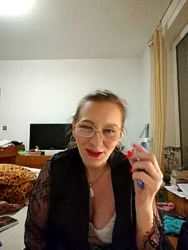 Snapshot of Blond_lady_czech chatting on April 23, 2026, 8:22 pm Blond lady czech online show from April 23, 2026, 8:22 pm