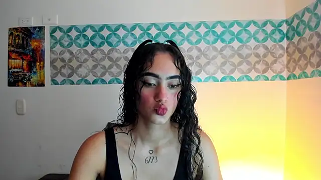 shelsy d online show from May 4, 2026, 9:55 pm