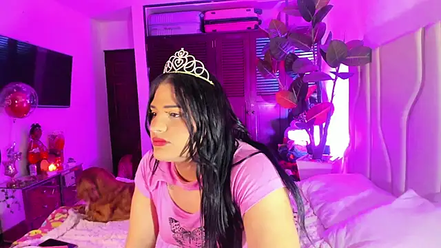 Snapshot of Sexy23cmpartyxxdirty chatting on April 11, 2026, 12:48 am Sexy23cmpartyxxdirty online show from April 11, 2026, 12:48 am