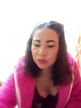 Lilith-ZL online show from April 19, 2026, 5:51 am