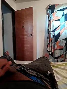 garo3110 online show from April 17, 2026, 6:44 pm