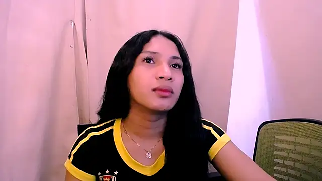 slutty aki online show from May 13, 2026, 5:05 am