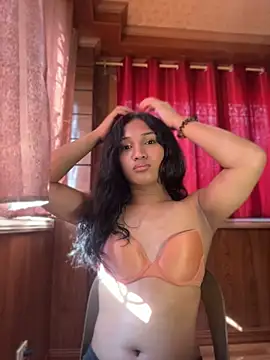 slutty aki online show from July 20, 2026, 8:28 am