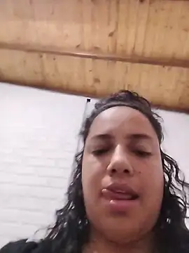 Snapshot of Pricila45 chatting on April 16, 2026, 12:22 am Pricila45 online show from April 16, 2026, 12:22 am