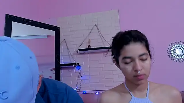 Aronandmoli69 online show from June 12, 2026, 1:21 pm
