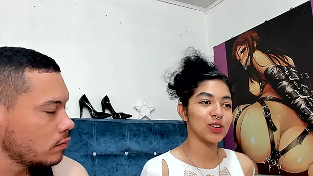 Aronandmoli69 online show from July 28, 2026, 12:01 pm