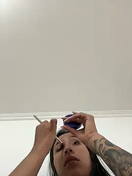 Snapshot of AMARA21 chatting on April 15, 2026, 1:29 pm AMARA21 online show from April 15, 2026, 1:29 pm