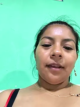 Tamaraxxx hot online show from May 29, 2026, 4:43 am