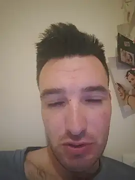 christo85000 online show from April 22, 2026, 4:41 pm