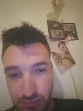 christo85000 online show from April 29, 2026, 9:35 am