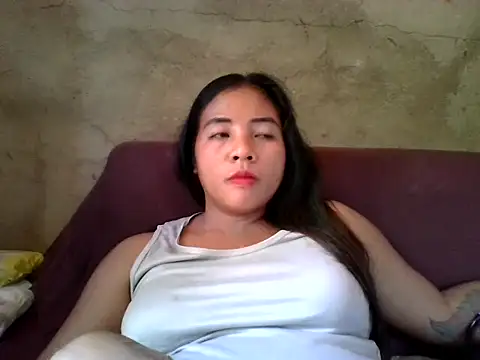 pinayysimple online show from May 20, 2026, 5:35 am