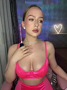 AlisaPearl online show from April 30, 2026, 8:15 pm