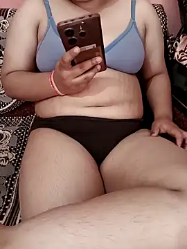 Snapshot of Sweety_1_Singh chatting on June 5, 2026, 9:48 am Sweety 1 Singh online show from June 5, 2026, 9:48 am