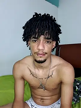 jisuss22x online show from April 13, 2026, 10:37 pm