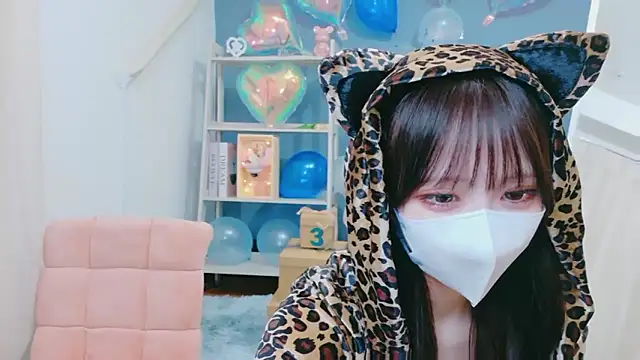 Snapshot of Koto-jpnk chatting on May 30, 2026, 12:35 pm Koto-jpnk online show from May 30, 2026, 12:35 pm