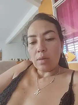 LuluDream online show from June 11, 2026, 2:59 pm