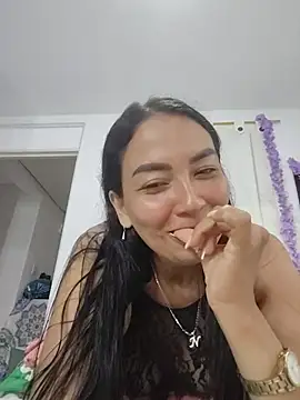 LuluDream online show from July 23, 2026, 2:26 pm