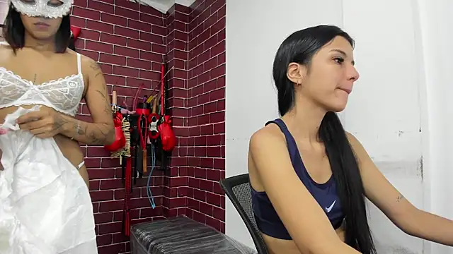 BDSM FETISHESS online show from May 5, 2026, 1:41 pm