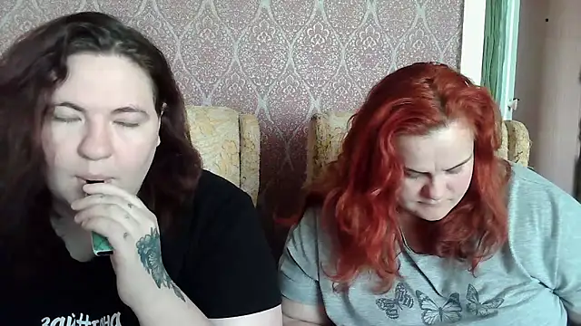 Snapshot of DillionWestgate chatting on April 14, 2026, 6:52 am DillionWestgate online show from April 14, 2026, 6:52 am