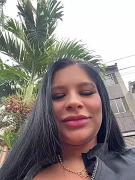 Elara Luxe online show from July 27, 2026, 10:17 pm