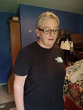 RavensLove online show from May 25, 2026, 6:58 pm