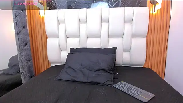 mia89 dl online show from July 24, 2026, 1:42 pm