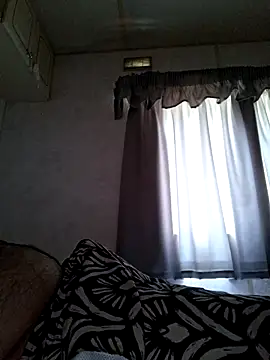 Snapshot of jhoni123foryou chatting on May 17, 2026, 1:07 pm jhoni123foryou online show from May 17, 2026, 1:07 pm