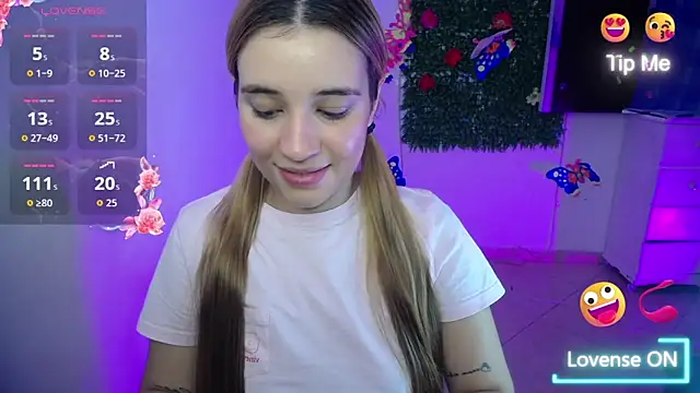 Snapshot of Ambar_lynn01 chatting on May 19, 2026, 8:15 pm Ambar lynn01 online show from May 19, 2026, 8:15 pm