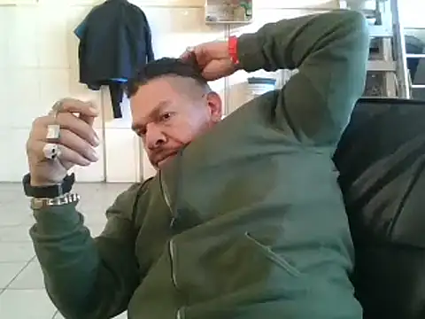 Oskr2024XXX online show from February 10, 2025, 9:36 pm