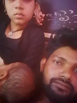 cuteriya123 online show from April 14, 2026, 5:13 am