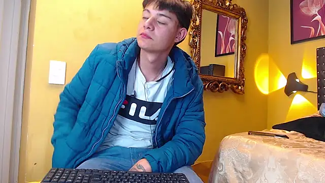 Snapshot of luckk_ chatting on April 19, 2026, 6:13 am luckk online show from April 19, 2026, 6:13 am