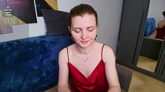 Liza  Evans online show from June 23, 2026, 1:58 am