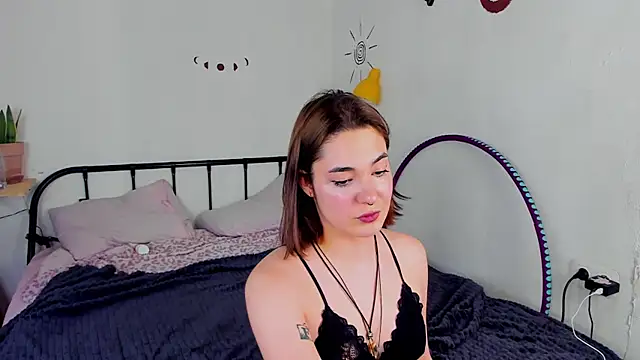 Snapshot of LiyaFly chatting on June 5, 2026, 2:34 pm LiyaFly online show from June 5, 2026, 2:34 pm
