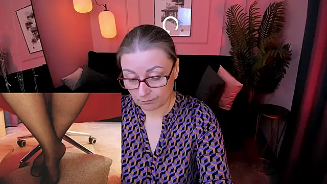 Snapshot of Alexandra_Kind chatting on April 29, 2026, 8:48 pm Alexandra Kind online show from April 29, 2026, 8:48 pm