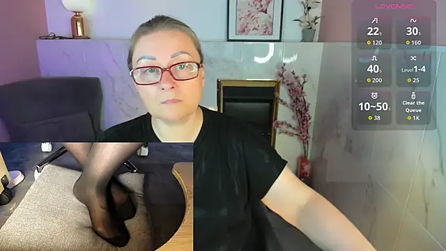 Alexandra Kind online show from July 28, 2026, 8:52 pm