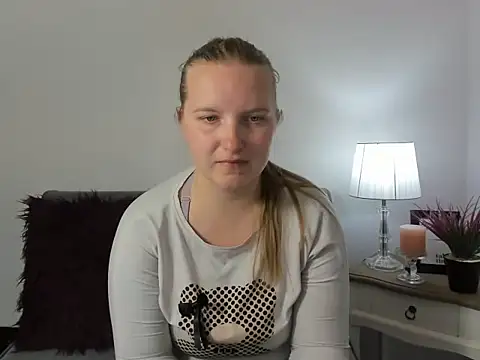 RoseTeacherX online show from April 17, 2026, 5:16 pm