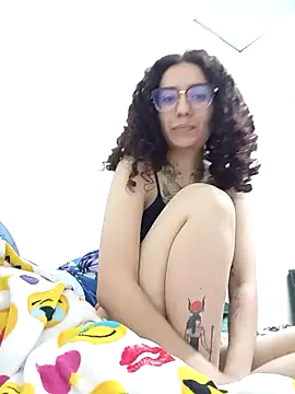 Aura Phone online show from April 20, 2026, 4:15 am