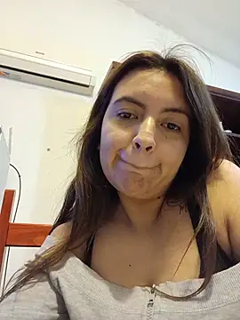 babyfaaa99 online show from May 19, 2026, 10:16 pm