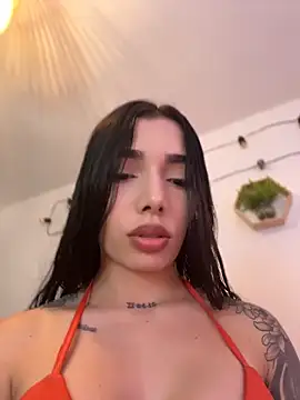 Snapshot of milasantana_ chatting on June 20, 2026, 11:18 pm milasantana online show from June 20, 2026, 11:18 pm