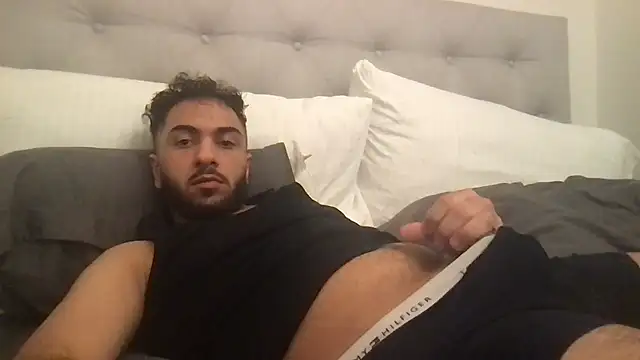 arabicforyou69 online show from April 15, 2026, 1:01 am
