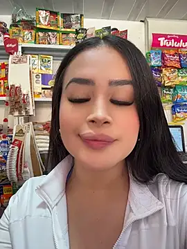 Snapshot of Sara_fun chatting on May 14, 2026, 6:58 pm Sara fun online show from May 14, 2026, 6:58 pm