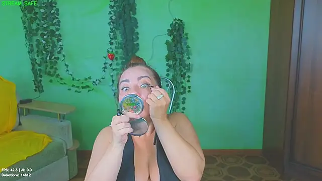 Zoe Zephyr online show from July 28, 2026, 6:31 am